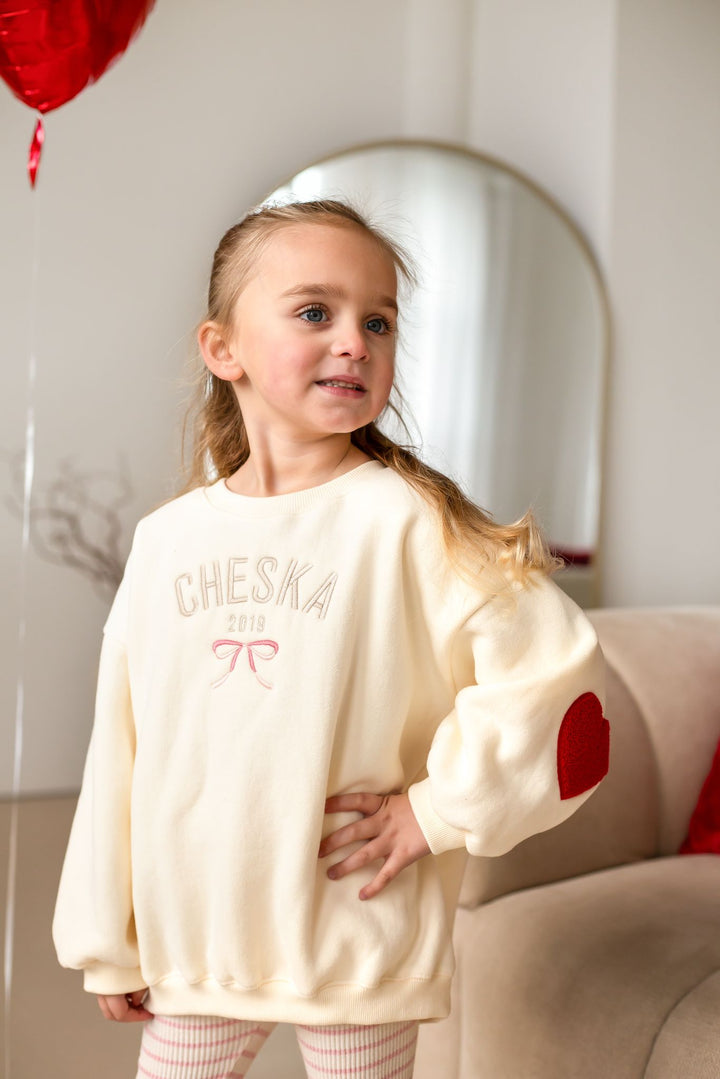 Fleece Vanilla Bow Sweatshirt - Embroidered