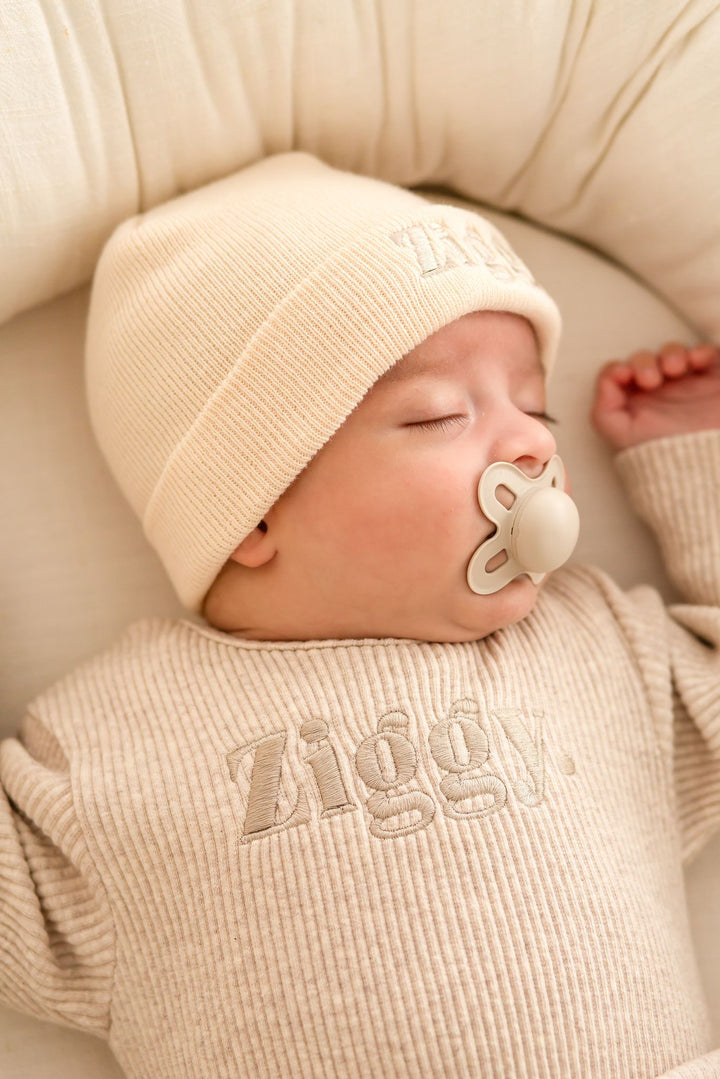 Oatmeal Ribbed Baby Set - Embroidered