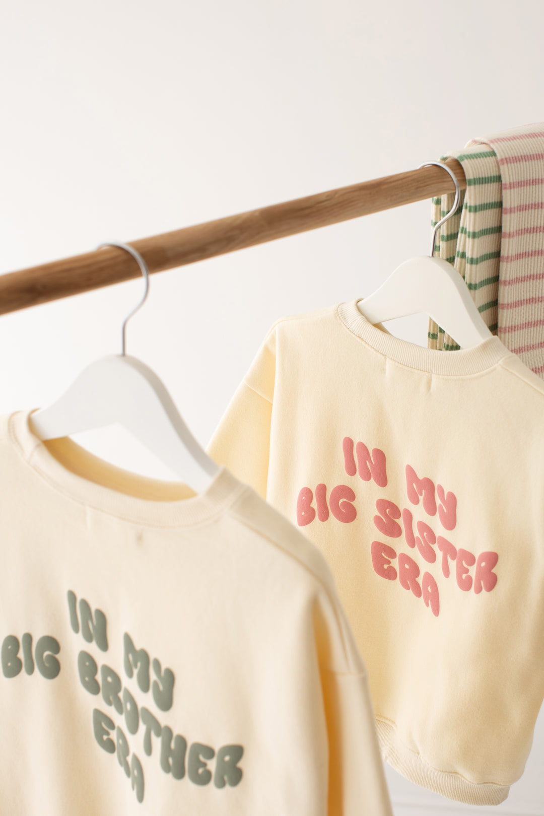 Indi Elle Big Sis Era Swetahsirt - Oversized Fit - Bubble Print