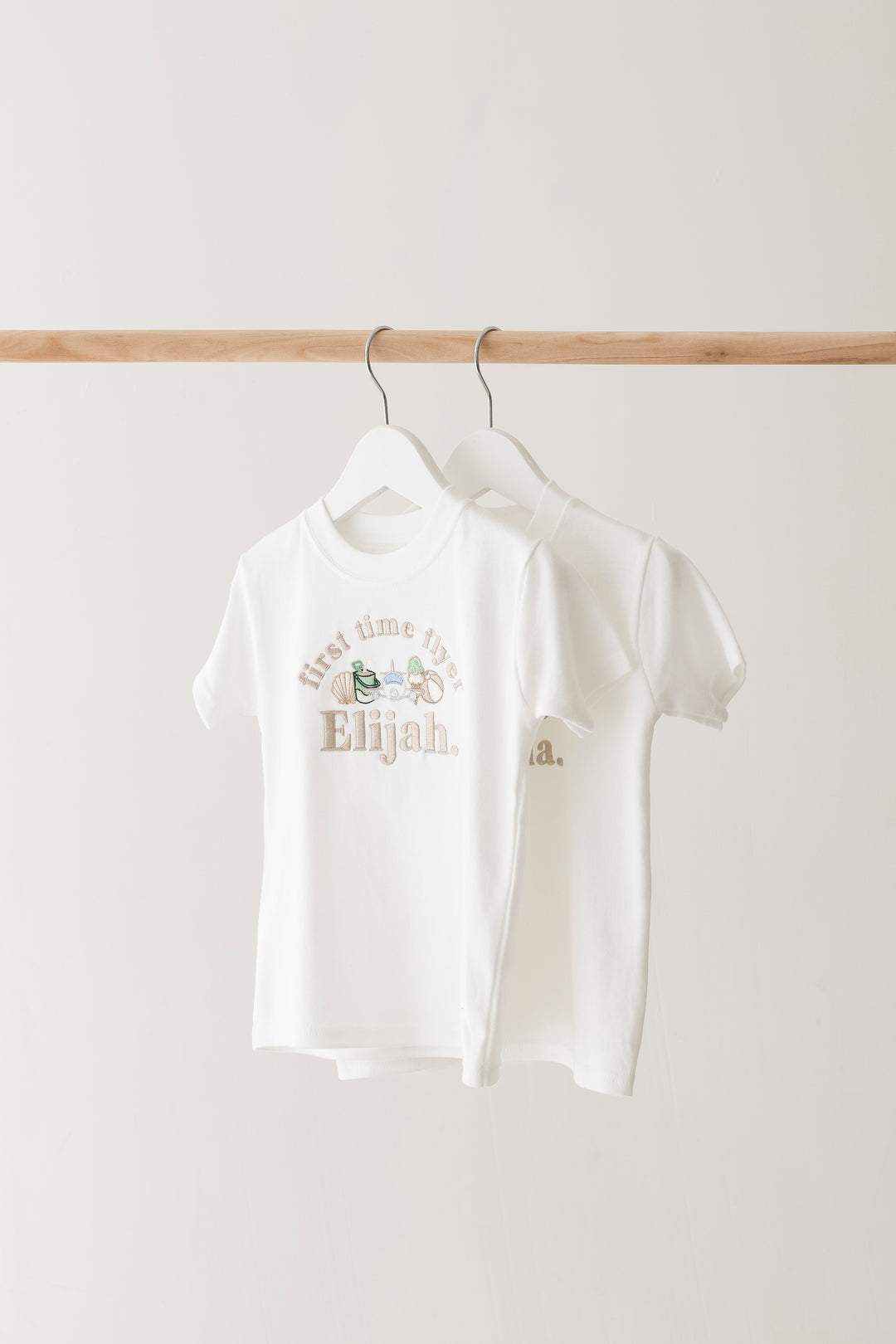 Shell Flyer classic Tshirt - Embroidered