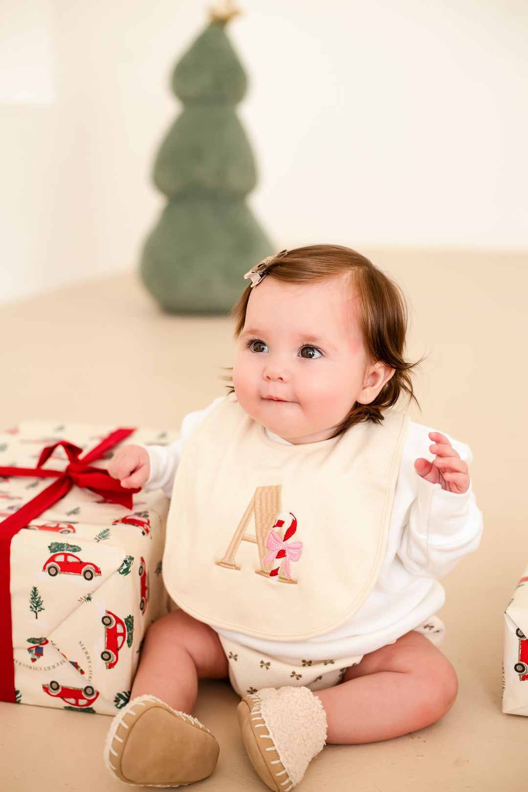 Candy Cane Initial Bib Signature - Embroidered