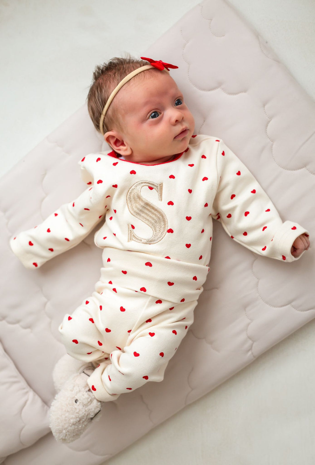 Heart Premium Baby Set (Initial)- Embroidered