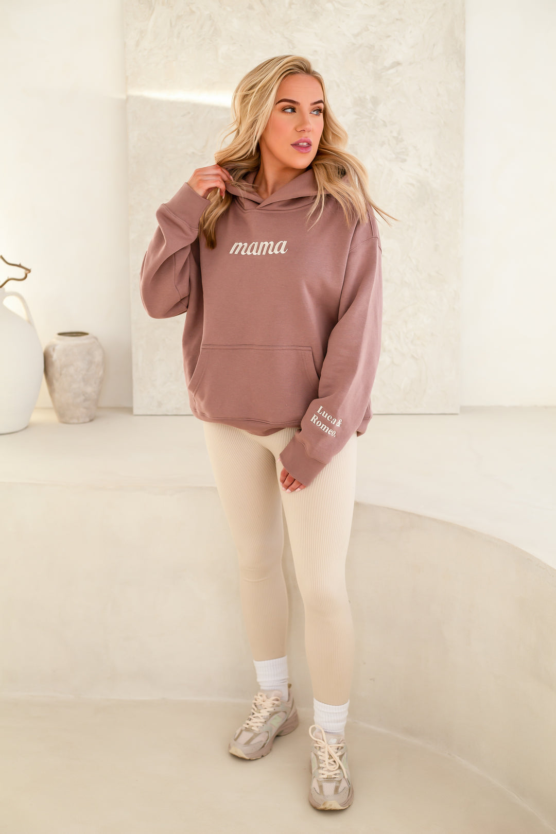 The mama Hoodie - Embroidery (Dolce Mauve)