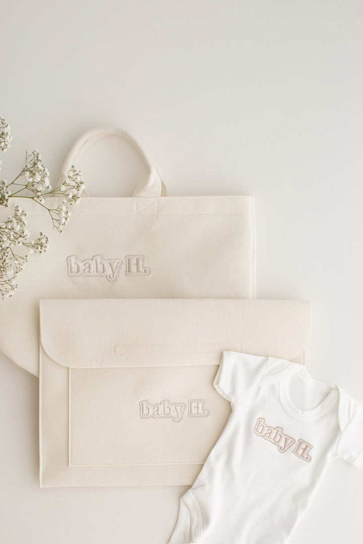 Pregnancy Notes Holder