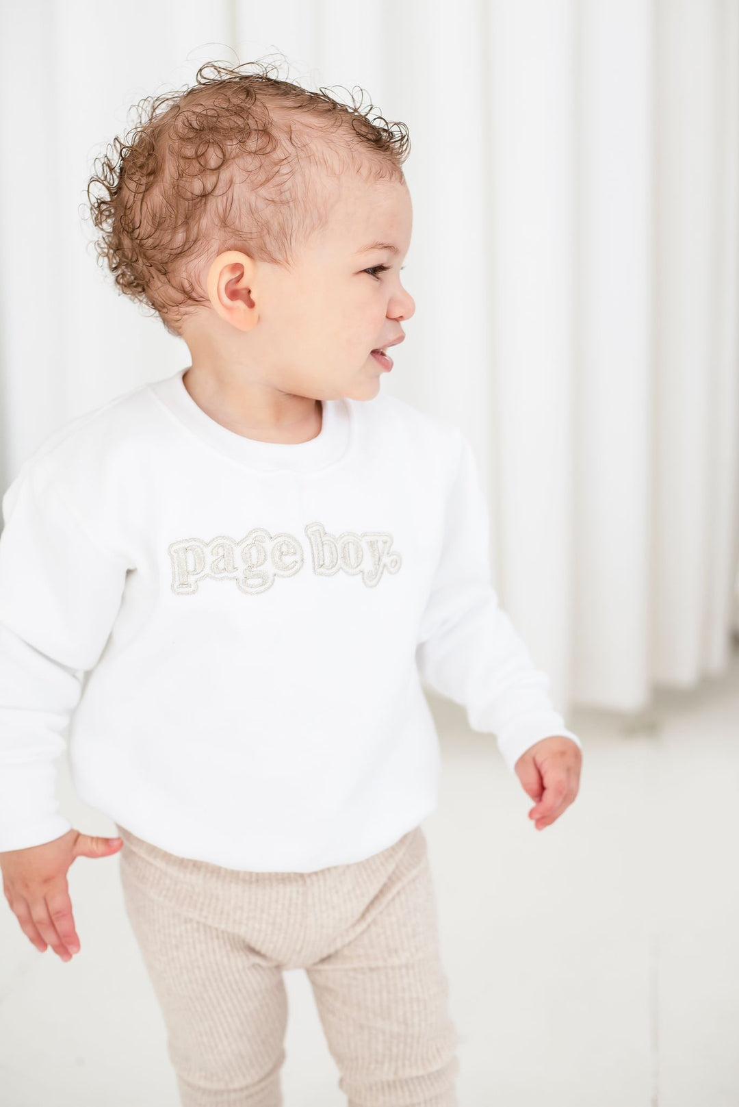 Page Boy Sweatshirt - Embroidery