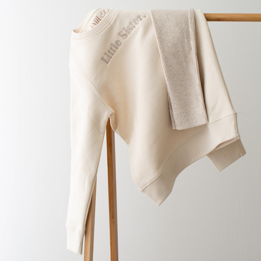 Sister sweatshirt - signature