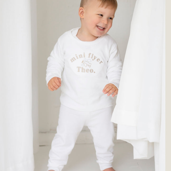 Flyer Lounge Set - Embroidered